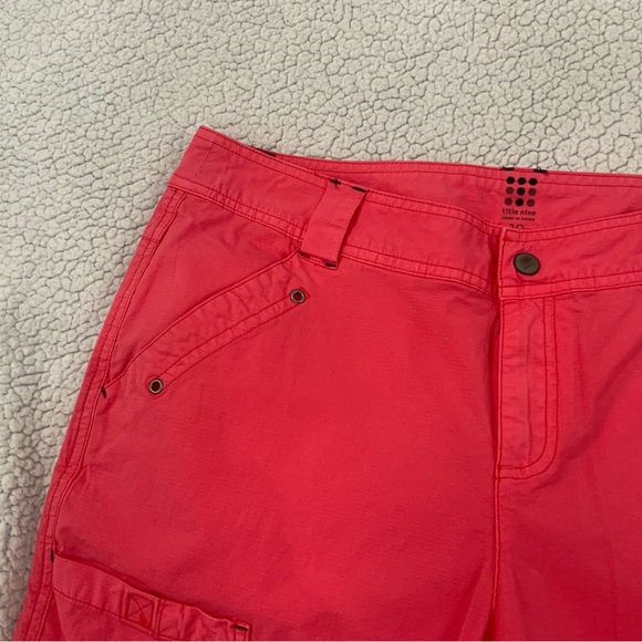 Title Nine Size 10 Coral Stretch Brash Ripstop Hiking Camping Bermuda Shorts - Picture 4 of 16